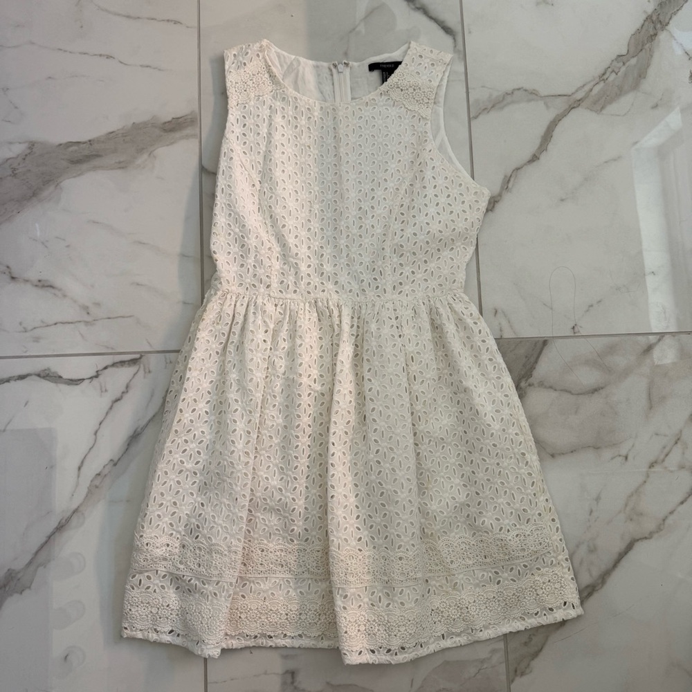 WHITE EMBROIDERED DRESS F21